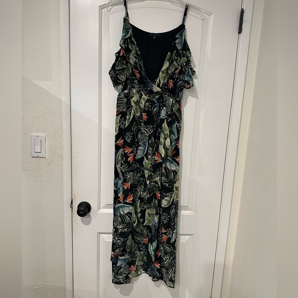 Sanctuary tropical style dress.